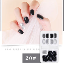 Load image into Gallery viewer, Fun and Colorful Artificial Nails