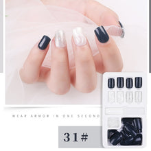 Load image into Gallery viewer, Fun and Colorful Artificial Nails